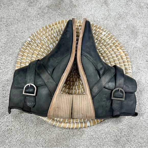 Free People Back Loop Ankle Cowboy Boots Pointed Toe Washed Black Western 40 - Picture 9 of 16